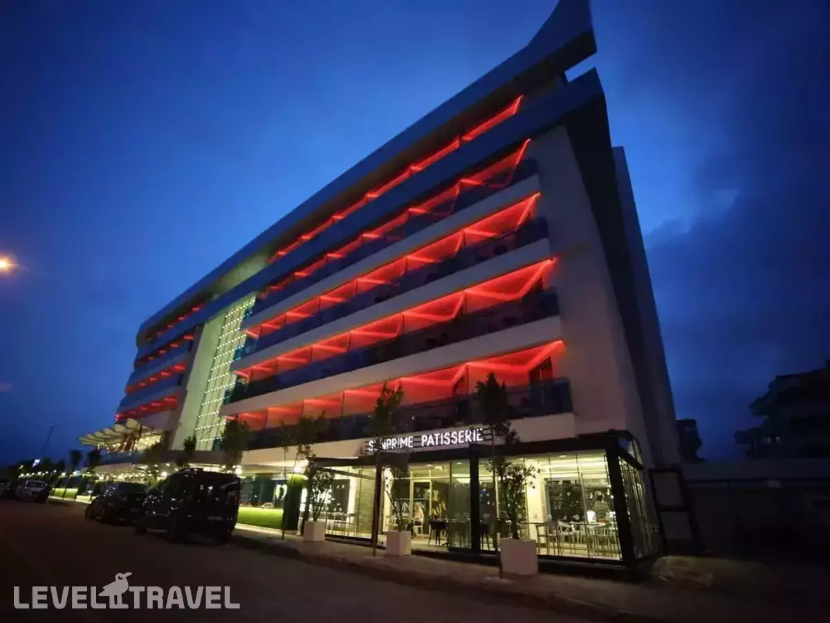 Sunprime C-Lounge (16 + Only)