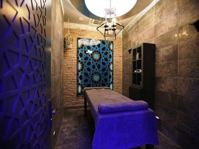 Sunprime C-Lounge (16 + Only)
