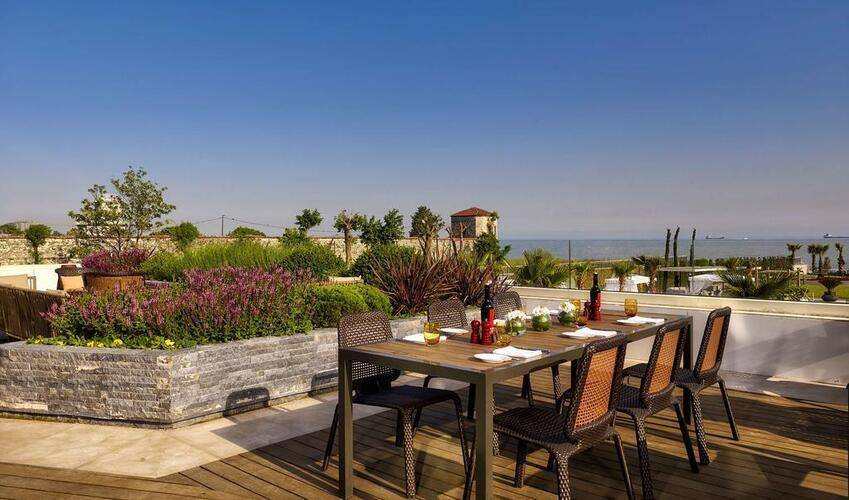 Hyatt Residence Atakoy