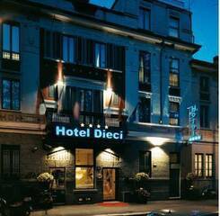 $item['hotel']['name']