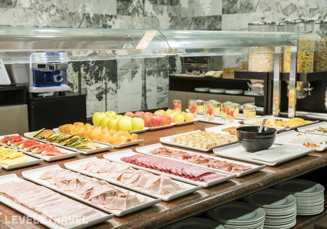 фотографии отеля Ilunion Alcala Norte (Ex. Confortel Alcala Norte) в Испания(Мадрид) - фото №20