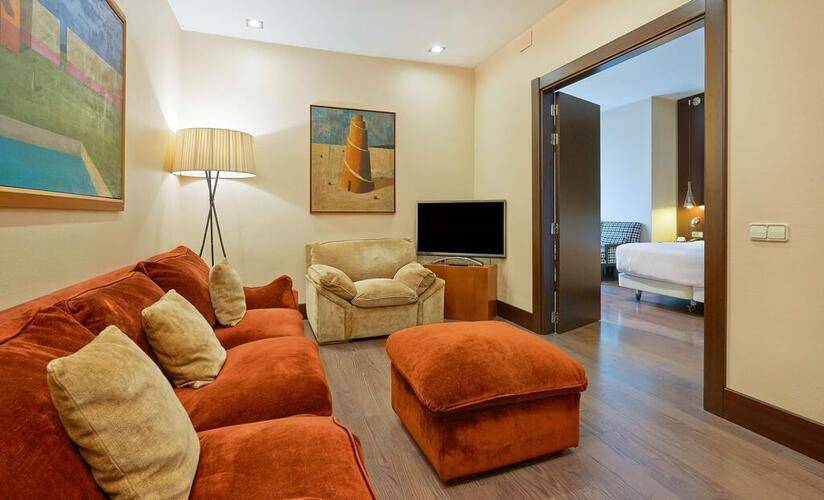 Nh Barcelona Eixample — фото 14