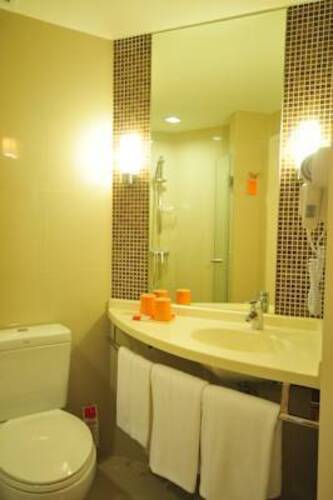 Ibis Bangkok Siam Hotel