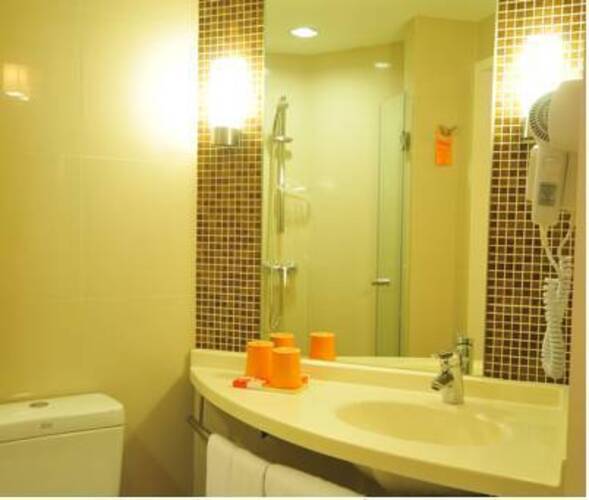 Ibis Bangkok Siam Hotel