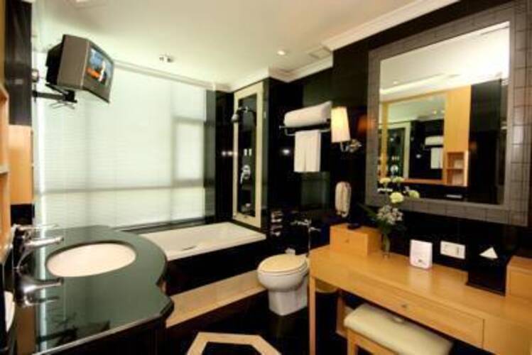 Miracle Grand Convention Hotel