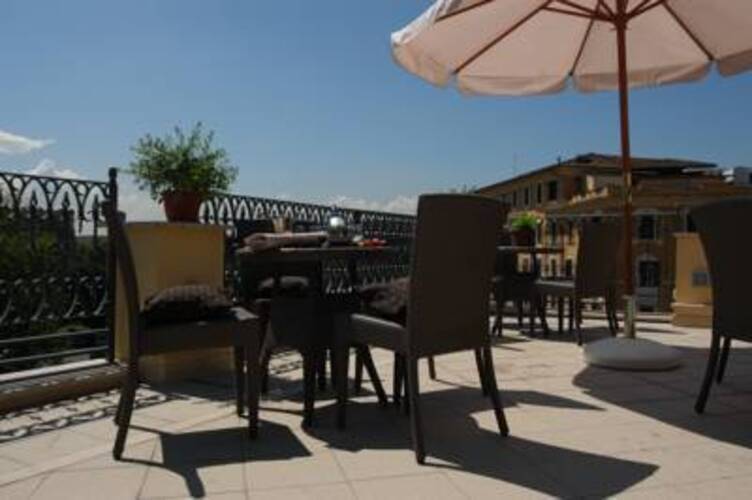 Latinum Hotel