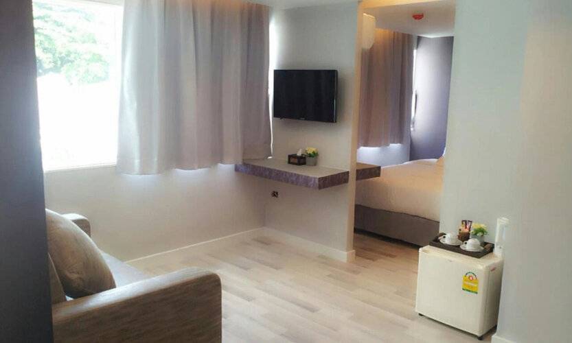 Nantra Ploenchit Hotel