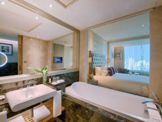 Radisson Blu Plaza Bangkok