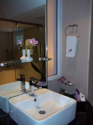 Paradiso Boutique Suites