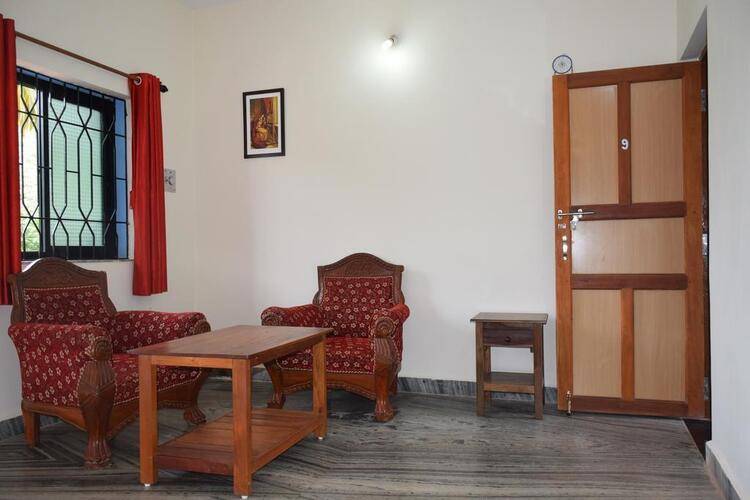 Morjim Sunset Guest House