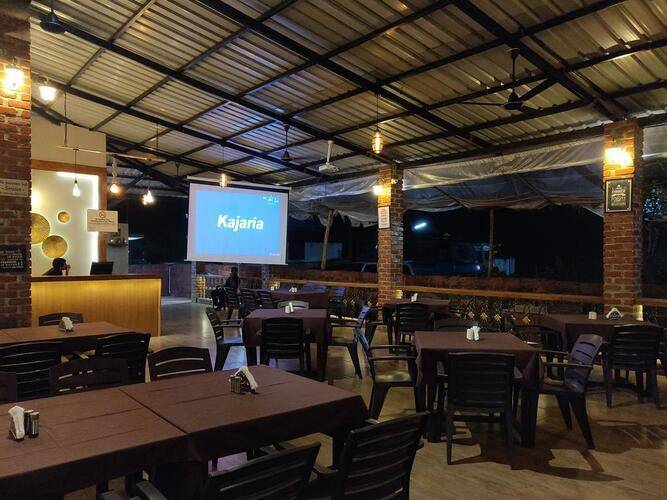 Morjim Sunset Guest House