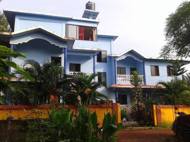 Morjim Sunset Guest House