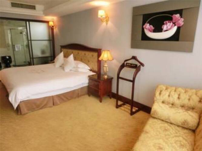 Canton Hotel