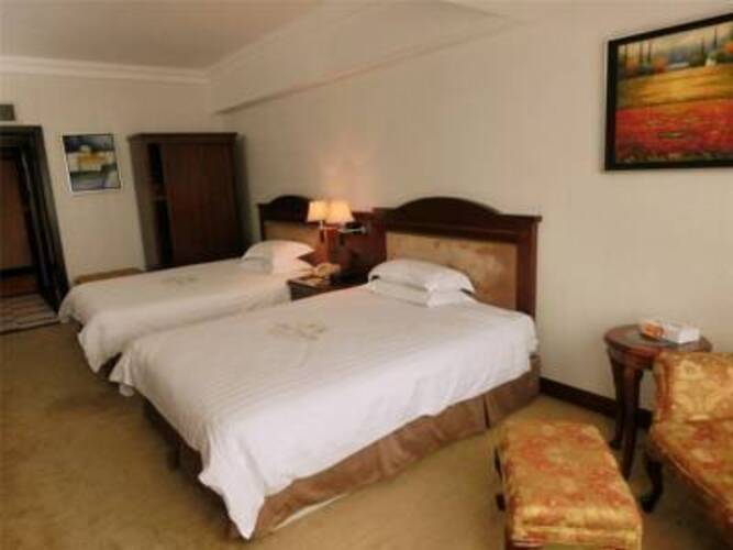 Canton Hotel