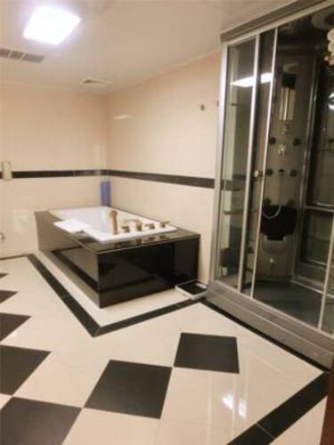 Canton Hotel