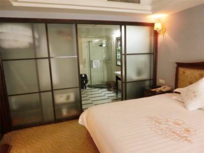 Canton Hotel