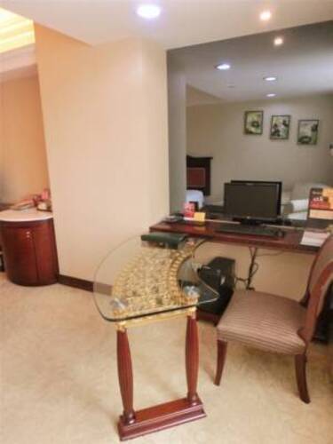 Canton Hotel