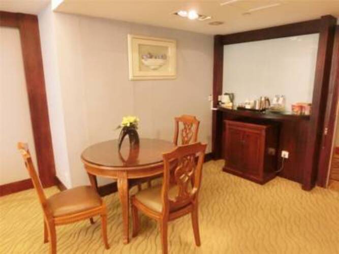 Canton Hotel
