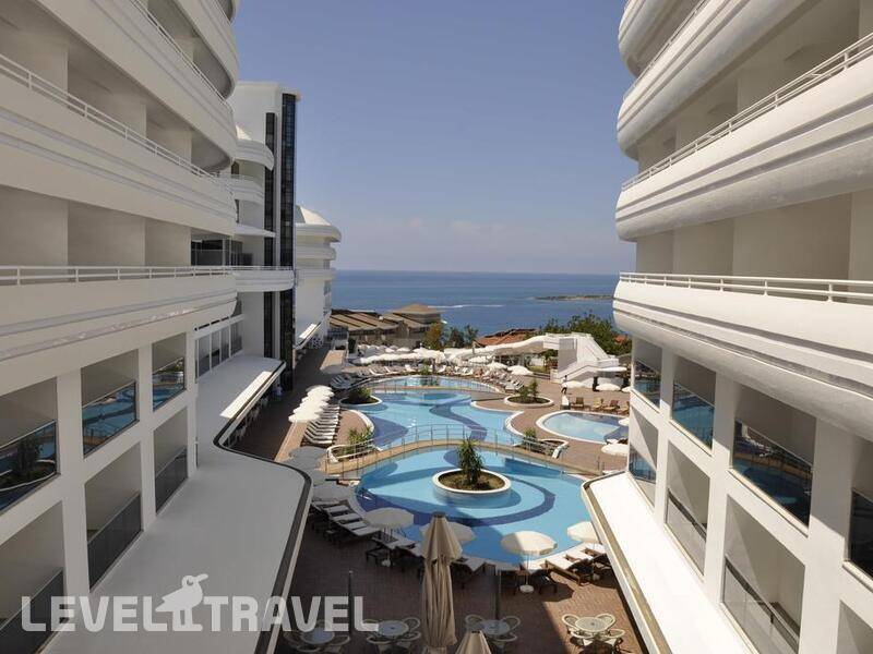 Фотография Laguna Beach Alya Resort & Spa