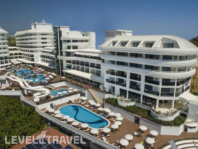 Фотография Laguna Beach Alya Resort & Spa