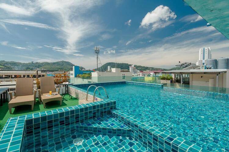 Patong Buri Resort