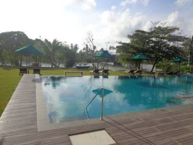 South Lake Resort