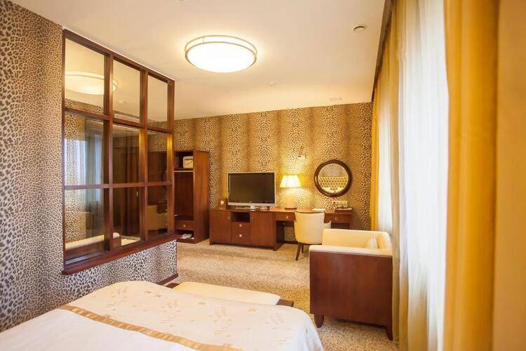Мартон Палас Отель (Marton Palace Hotel)