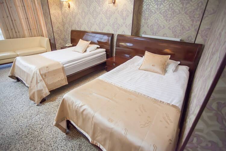 Мартон Палас Отель (Marton Palace Hotel)