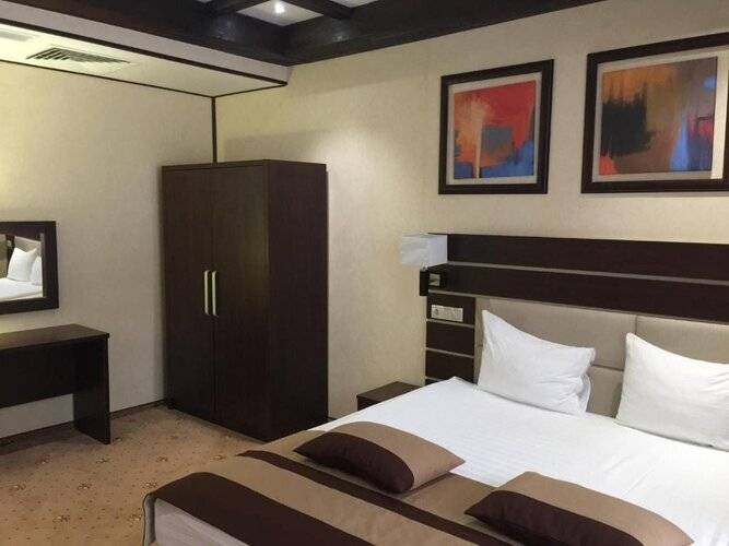 Отель Вертикаль