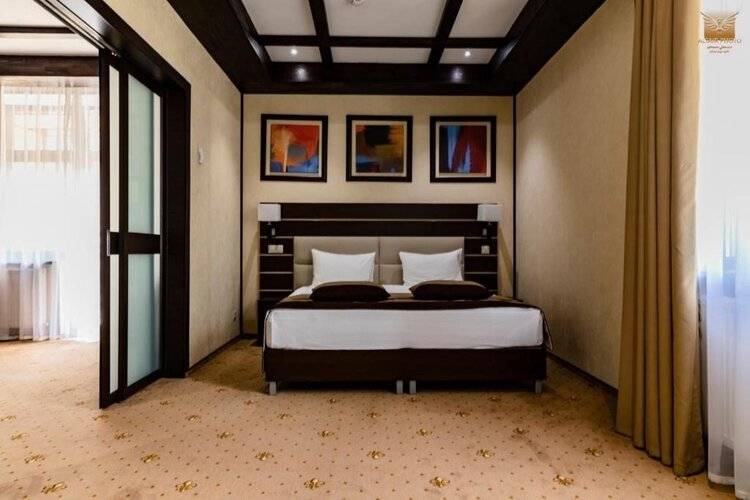 Отель Вертикаль