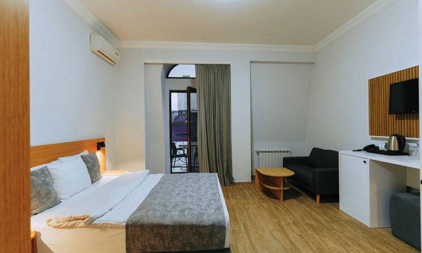 Old Town Hotel