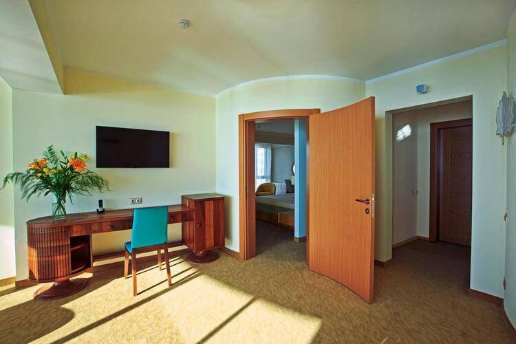 Castello Mare Hotel & Wellness Resort (Adults Only 12+)