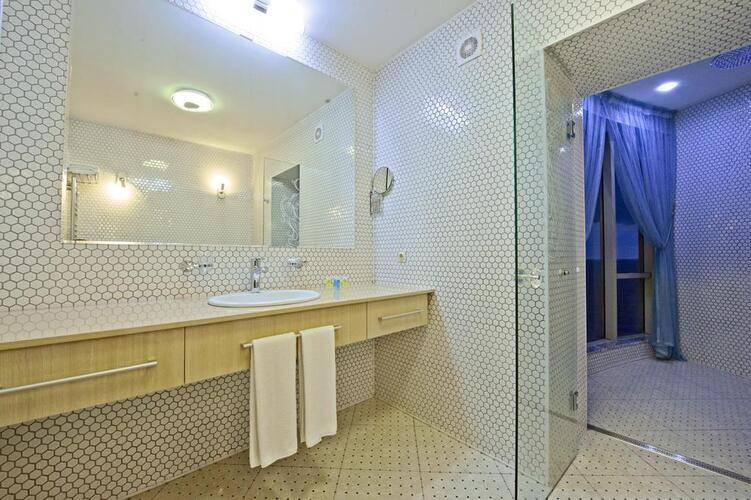 Castello Mare Hotel & Wellness Resort (Adults Only 12+)