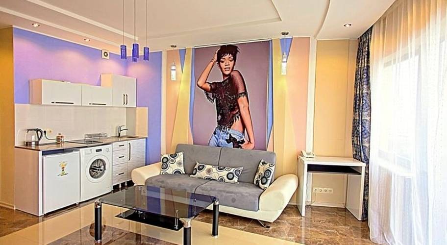 Rock Hotel