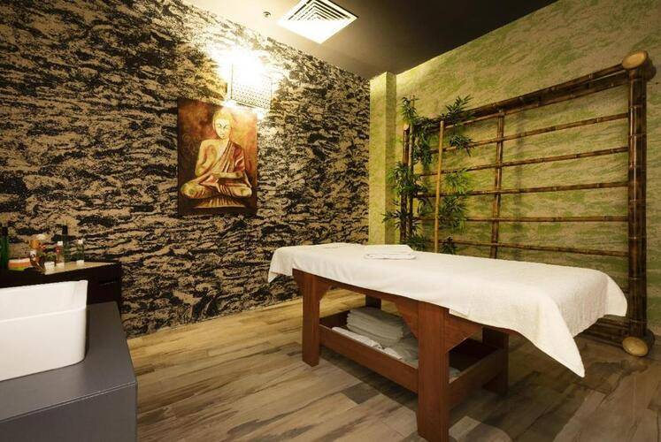 Euphoria Hotel