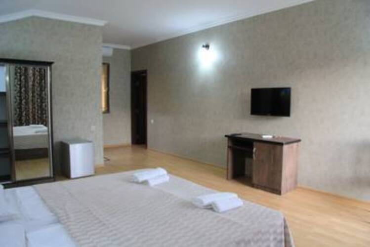 Chero Hotel