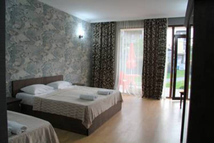 Chero Hotel