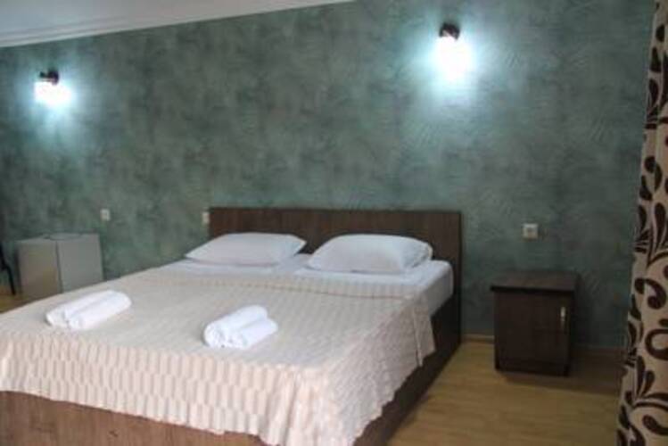Chero Hotel