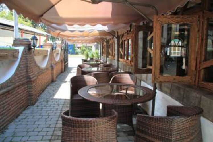 Chero Hotel