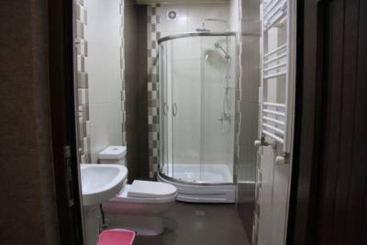 Chero Hotel