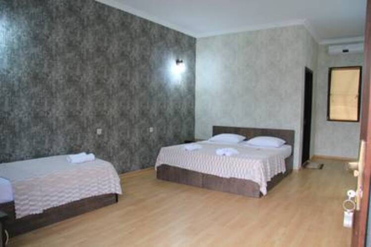 Chero Hotel