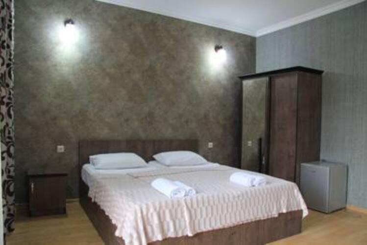 Chero Hotel