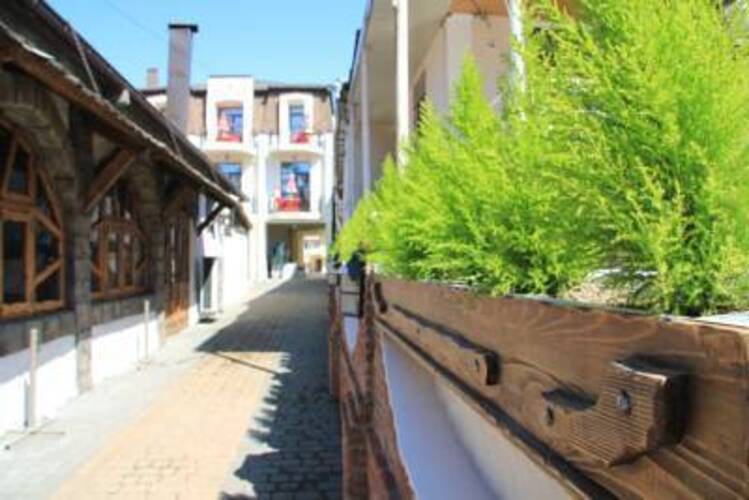 Chero Hotel
