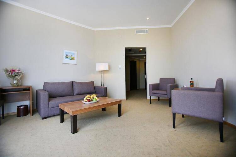 Tskaltubo Plaza Hotel