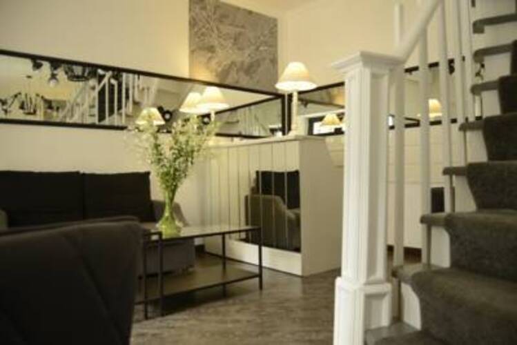 Opera Hotel