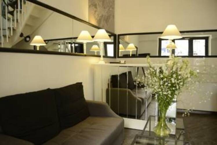 Opera Hotel