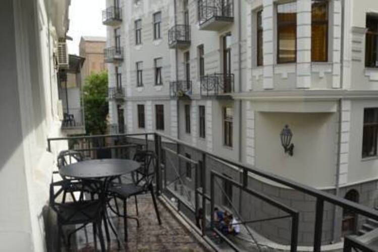 Opera Hotel