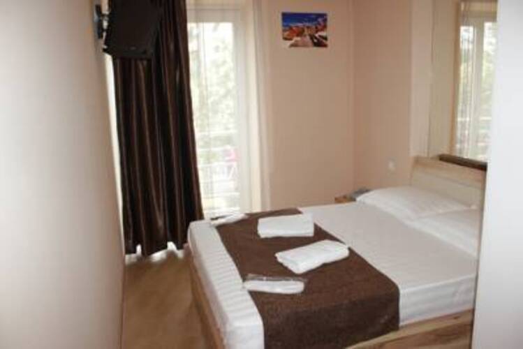London Palace Hotel