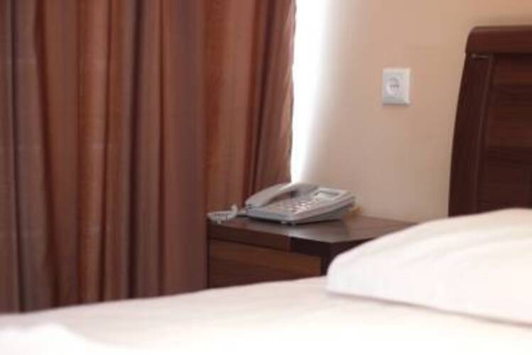 London Palace Hotel