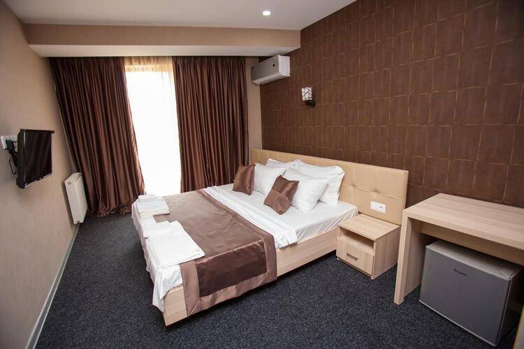 Voyager Hotel